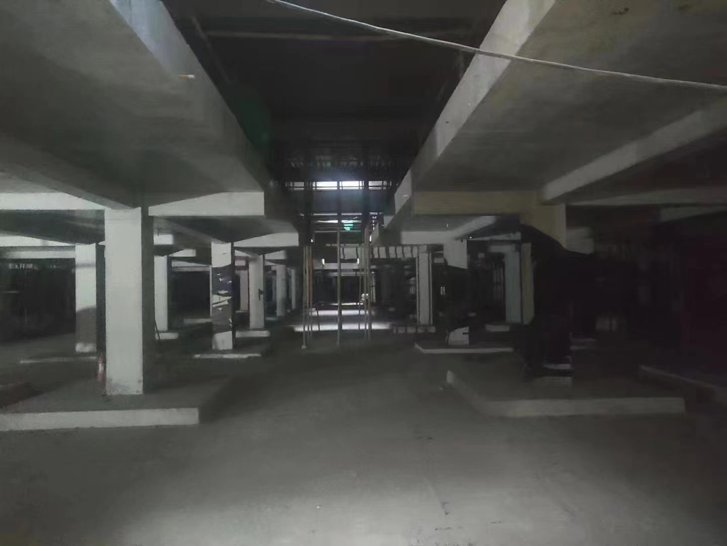 韶关山东又一个上海博普LOFT车库拔地而起